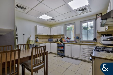 Vilă de vânzare în Dubai Land, Dubai, EAU 4 dormitoare, 394 mp.  №666330 - poză 6