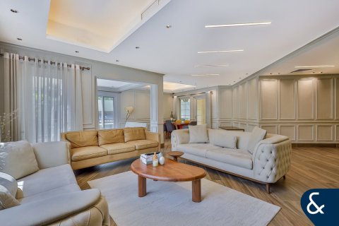 Vilă de vânzare în Dubai Land, Dubai, EAU 4 dormitoare, 394 mp.  №666330 - poză 5