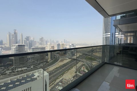 Lakás itt: Business Bay, Dubai, EAE, 1 hálószoba, 77 m², azonosító: 698944
