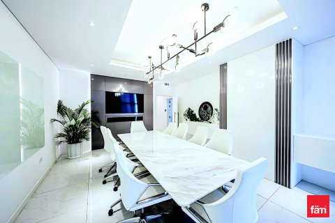 Birojs Business Bay, Dubaijā, AAE 303.5 m2 Nr. 698943