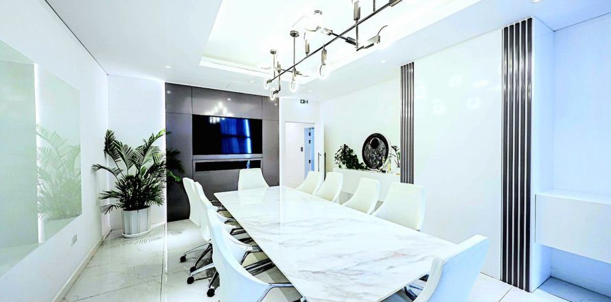 Opisina sa Business Bay, Dubai, UAE 303.5 sq.m. № 698943