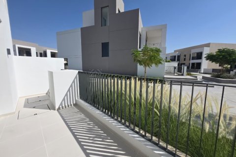 Rijtjeshuis te huur in Arabian Ranches 3, Dubai, VAE 3 slaapkamers, 128 vr.m., nr 726084 - foto 14