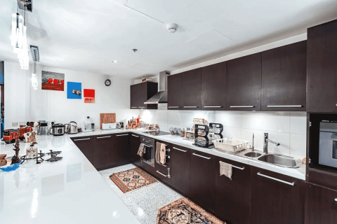 Appartement à DIFC, Dubai, EAU: 2 chambres, 161 m2 № 726045