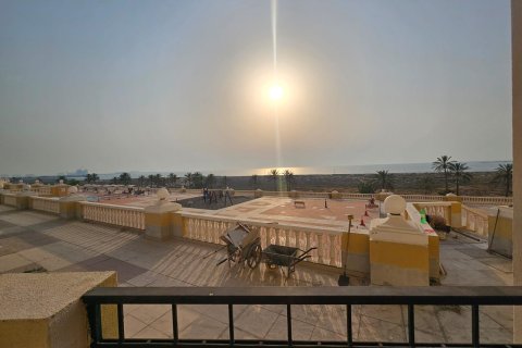 Apartemen di Al Hamra Village, Ras Al Khaimah, UEA 2 kamar tidur, 102 m2 nomor 656204 - foto 2