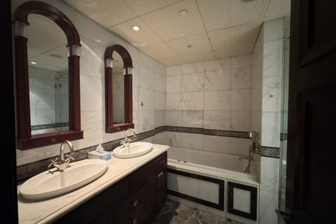 Apartman u THE RESIDENCE BURJ KHALIFA u Downtown Dubai (Downtown Burj Dubai), UAE 1 spavaća soba, 102 m2 Br. 714551 - fotografija 7