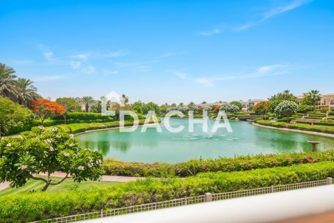 فيلا للبيع في Meadows، دبي، الإمارات العربية المتحدة 4 غرفة نوم ، 353 متر مربع ، رقم 714719 - صورة 1