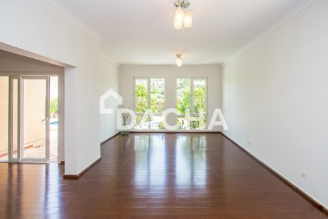 فيلا للبيع في Meadows، دبي، الإمارات العربية المتحدة 4 غرفة نوم ، 353 متر مربع ، رقم 714719 - صورة 9