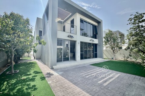 Vila v Dubai Hills Estate, SAE 4 spálne, 473 m2 č. 697377 - Fotografia 1