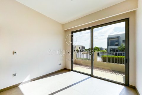 Vila v Dubai Hills Estate, SAE 4 spálne, 473 m2 č. 697377 - Fotografia 16
