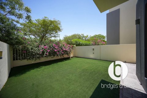 ویلا در Dubai Hills Estate، Dubai ، امارات متحده عربی 3 خوابه ، 195 متر مربع. شماره 697379