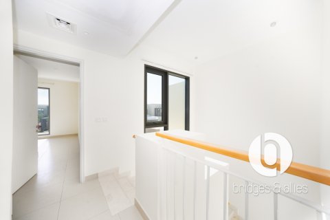 Villa in Dubai Hills Estate, UAE 3 bedrooms, 195 sq.m. № 697379 - photo 10