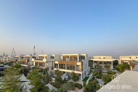 Vilă de închiriat în Tilal Al Ghaf, Dubai, EAU 4 dormitoare, 245 mp.  №697390 - poză 11