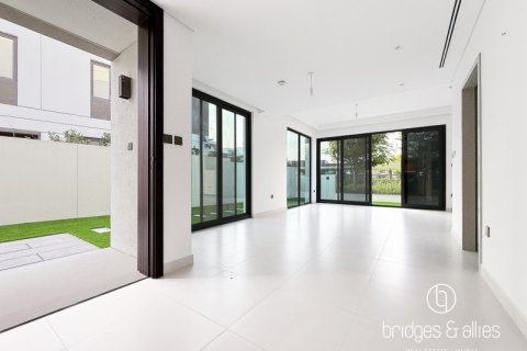 Vilă de închiriat în Tilal Al Ghaf, Dubai, EAU 4 dormitoare, 245 mp.  №697390 - poză 3