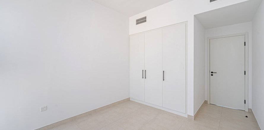 خانه شهری در Town Square، Dubai ، امارات متحده عربی 3 خوابه ، 174 متر مربع.  شماره 728767