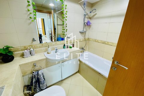Apartment til salg i Jumeirah Lake Towers, Dubai, UAE 2 soveværelser, 88 kvm № 757690 - foto 13