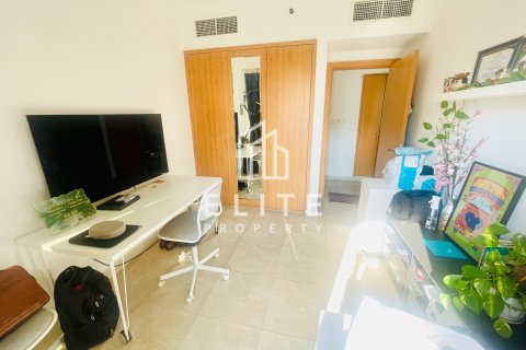 Apartment til salg i Jumeirah Lake Towers, Dubai, UAE 2 soveværelser, 88 kvm № 757690 - foto 9