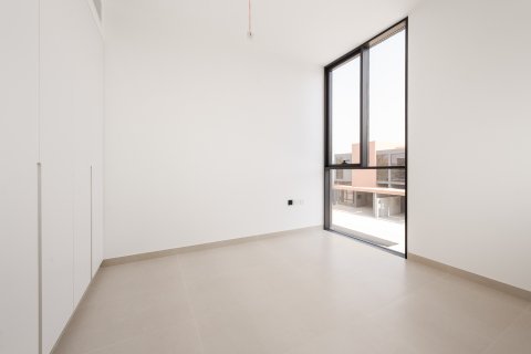 Townhouse in Tilal City, Sharjah, UAE 4 bedrooms, 293.2 sq.m. № 748673 - photo 14