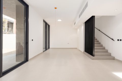 Townhouse in Tilal City, Sharjah, UAE 4 bedrooms, 293.2 sq.m. № 748673 - photo 8