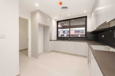 Townhouse in Tilal City, Sharjah, UAE 4 bedrooms, 293.2 sq.m. № 748673 - photo 7