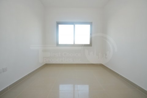 Appartement te koop in Al Reef, Abu Dhabi, VAE 3 slaapkamers, 155 vr.m., nr 731402 - foto 7