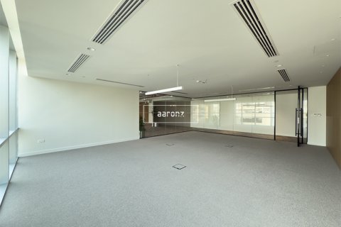 Oficiu de închiriat în Sheikh Zayed Road, Dubai, EAU 352.7 mp.  №640228 - poză 2