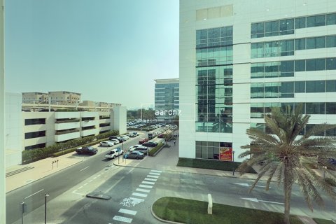 Oficiu de închiriat în Sheikh Zayed Road, Dubai, EAU 352.7 mp.  №640228 - poză 16