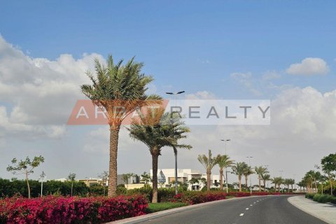 Terreno en Jebel Ali, Dubai, EAU 929.03 m² № 737082