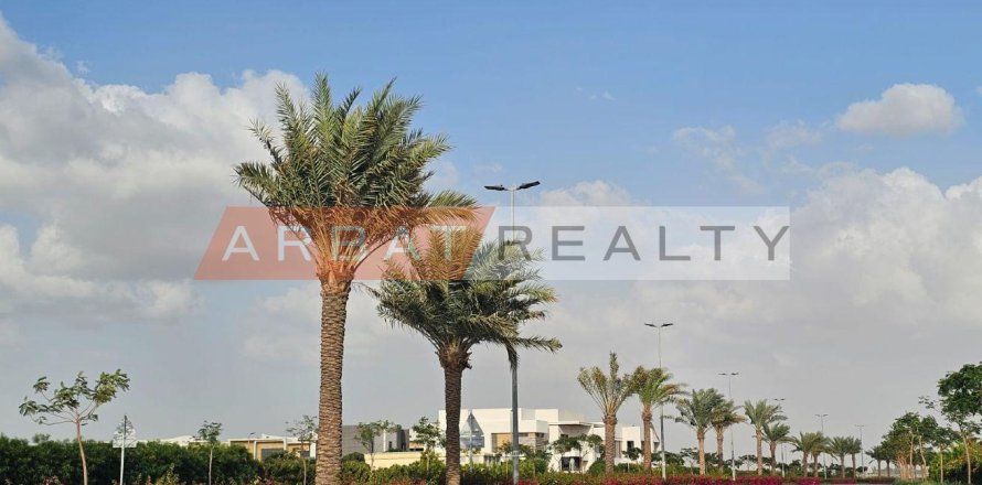 Terreno en Jebel Ali, Dubai, EAU 929.03 m² № 737082