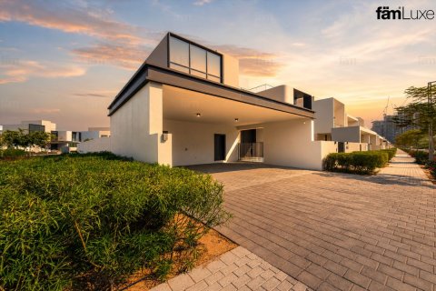Vila v Dubai Hills Estate, SAE 5 spální, 659.6 m2 č. 727968 - Fotografia 30