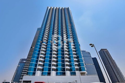 Huoneisto Jumeirah Lake Towers, Dubai, Arabiemiraatit 3 makuuhuonetta, 106 m2 № 643229 - kuva 8