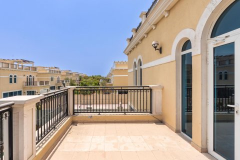 Jumeirah Park, Dubai, संयुक्त अरब अमीरात में विला, 4 बेडरूम, 510 वर्ग मीटर, संख्या 635478 - फ़ोटो 19