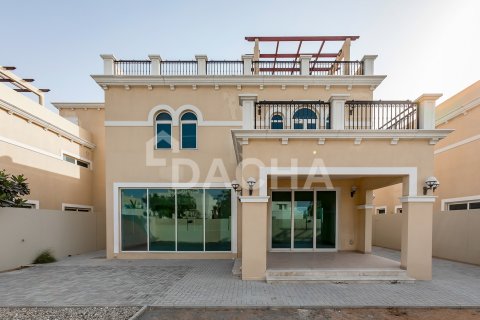 Jumeirah Park, Dubai, संयुक्त अरब अमीरात में विला, 4 बेडरूम, 454 वर्ग मीटर, संख्या 763106 - फ़ोटो 2