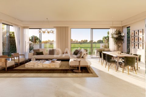 Villa til salg i Dubai Investment Park, Dubai, UAE 4 soveværelser, 757 kvm № 763109 - foto 2