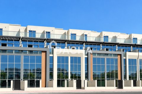 Radhus i Dubai Investment Park, Dubai, UAE 4 sovrum, 245 kvm Nr. 763108