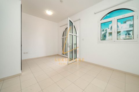 Jumeirah Village Circle, Dubai, संयुक्त अरब अमीरात में टाउनहाउस, 4 बेडरूम, 135 वर्ग मीटर, संख्या 720051 - फ़ोटो 2