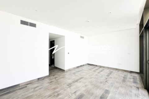 Villa til salg i Abu Dhabi, UAE 5 soveværelser, 646 kvm № 659645 - foto 14