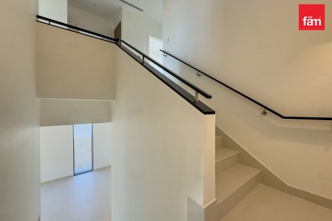 Villa in Dubai, UAE 4 bedrooms, 372.8 sq.m. № 641514 - photo 15
