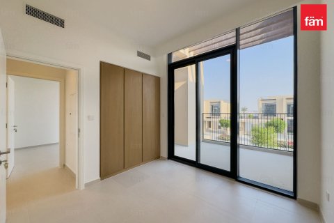 Вилла Дубай, БАӘ-да 4 жатын бөлмелер, 372.8 м² № 641514 - фото 7