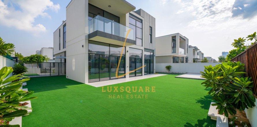 Villa Al Furjan, Dubaijā, AAE 4 istabas, 570 m2 Nr. 722250
