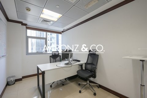 Büroraum zur Miete in Business Bay, Dubai, VAE 302 m2 Nr. 677156 - Foto 11
