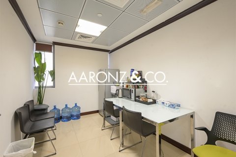 Kancelář v Business Bay, Dubai, SAE 302 m² Č.: 677156 - fotografie 8