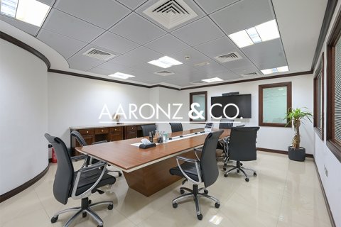 Büroraum zur Miete in Business Bay, Dubai, VAE 302 m2 Nr. 677156 - Foto 7