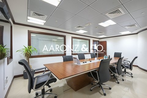 Büroraum zur Miete in Business Bay, Dubai, VAE 302 m2 Nr. 677156 - Foto 6