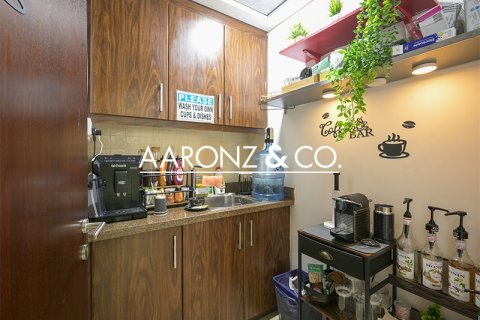 Kancelář v Business Bay, Dubai, SAE 302 m² Č.: 677156 - fotografie 12