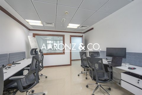 Kancelář v Business Bay, Dubai, SAE 302 m² Č.: 677156 - fotografie 6