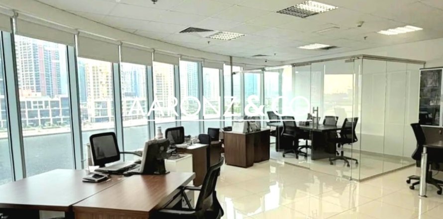 Büroraum in Business Bay, Dubai, VAE: 102 m2 Nr. 677160