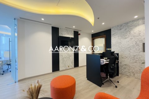 Büroraum zur Miete in Business Bay, Dubai, VAE 109 m2 Nr. 677157 - Foto 5