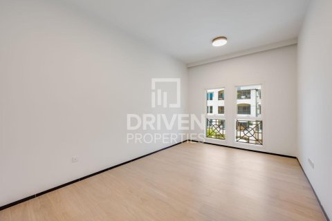 Apartmán v Umm Suqeim, Dubai, SAE 2 spálne, 124.95 m2 č. 768586 - Fotografia 15