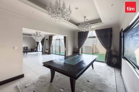 Střešní byt v Palm Jumeirah, Dubai, SAE 3 ložnice, 366.5 m² Č.: 630283 - fotografie 16