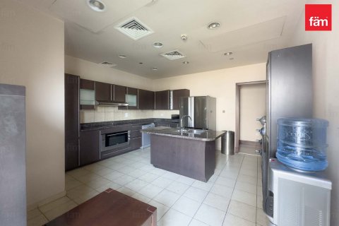 Střešní byt v Palm Jumeirah, Dubai, SAE 3 ložnice, 366.5 m² Č.: 630283 - fotografie 27